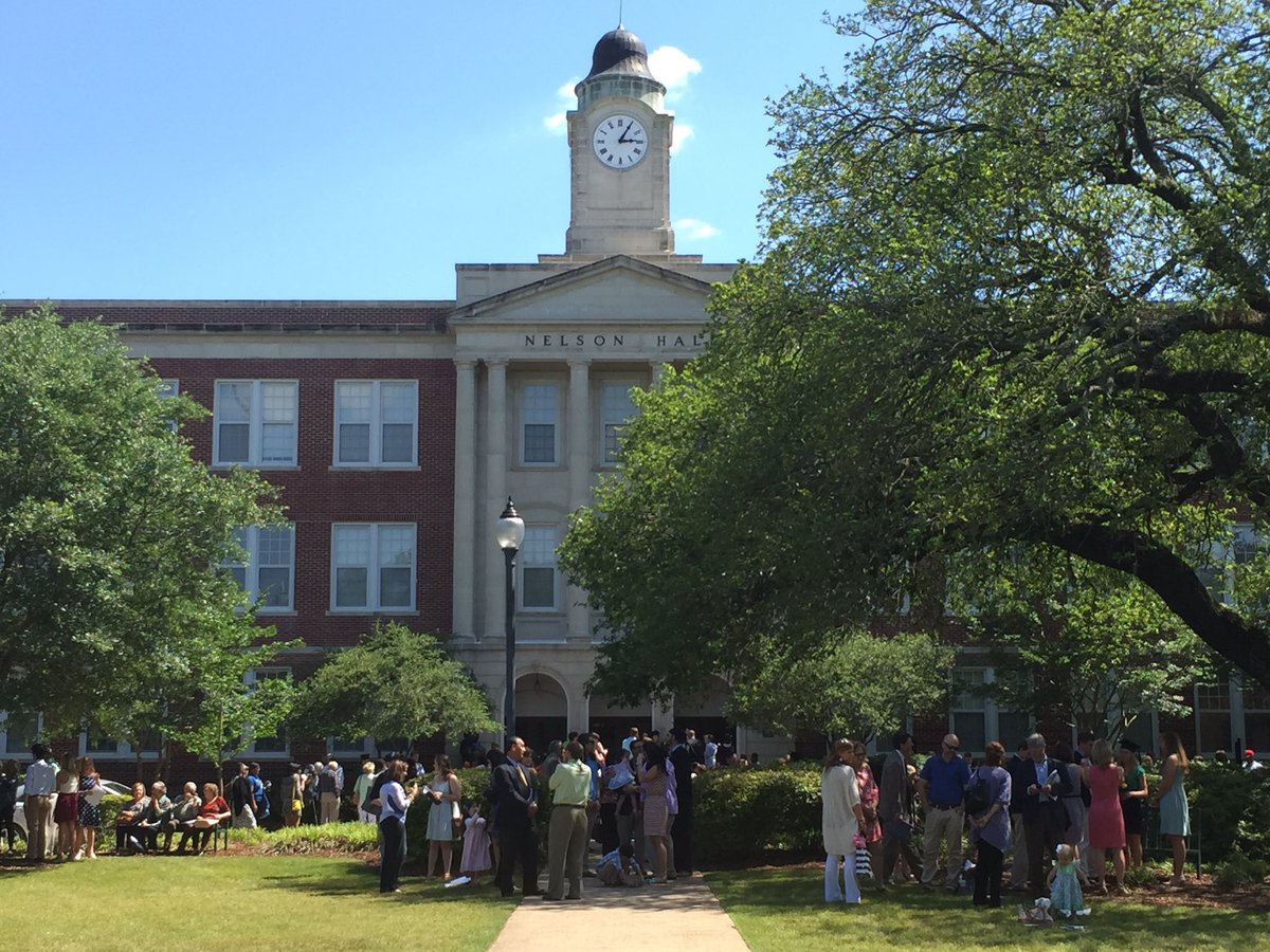 kennyjr_edward's tweet photo. Another great day at MC- the School of Nursing Graduation 2016. Philippians 1:6 #mcson #choctaws #soproud https://t.co/qS8m9JPUS1