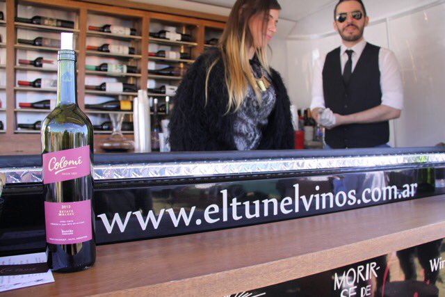 eltunelvinos's tweet photo. Gracias @BodegaColome por acompañarnos con su Colome Estate Malbec en nuestra carta del WineTruck https://t.co/0YWxyCUANx