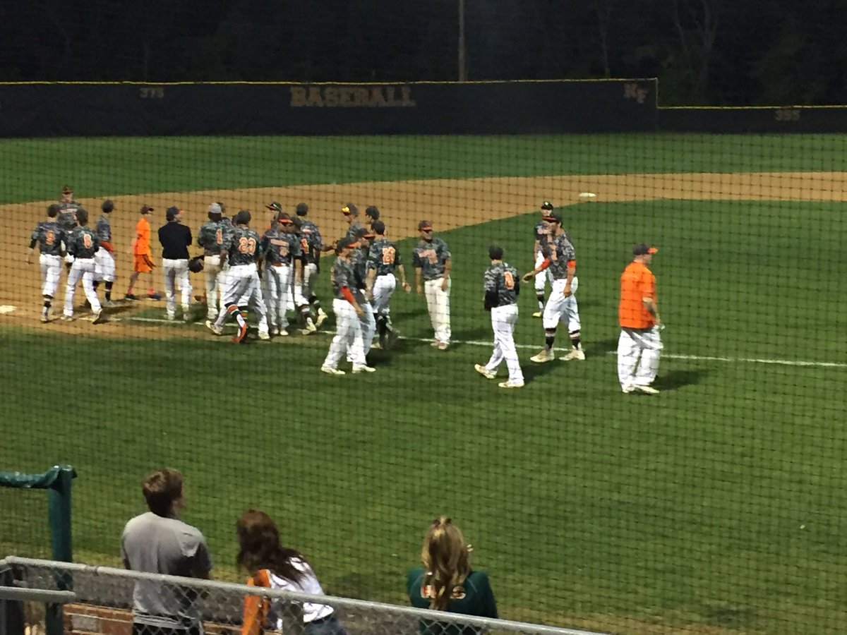 NFHS_Rangers's tweet photo. Victory!!! Rangers win https://t.co/YK5QtMzBJy