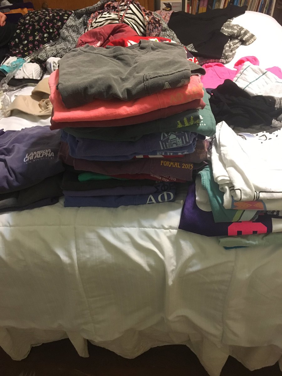 allybellavia's tweet photo. you know you're srat af when you get 30 + srat shirts in a year https://t.co/uCJ3suJVBl