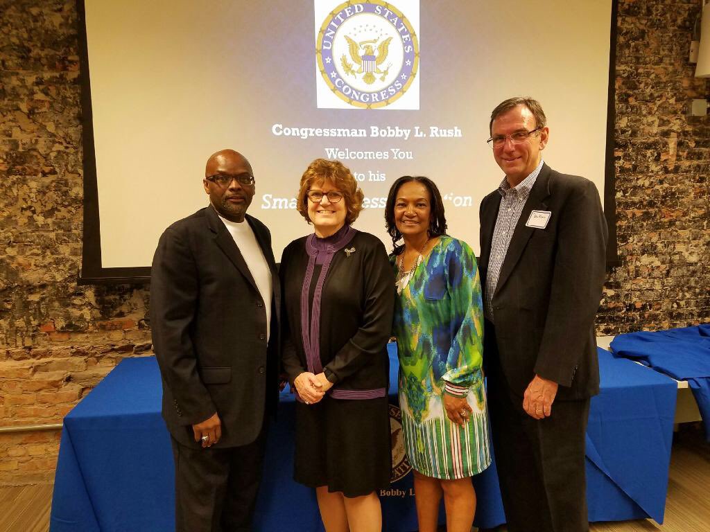 ThomasWindom's tweet photo. Attended a reception tonight in honor of Chicago Aviation Commissioner Ginger Evans hosted by Rep. @BobbyLRushMC https://t.co/XfHPOoxvYw
