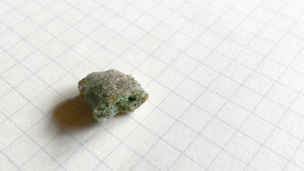 stilgherrian's tweet photo. Also, thank you @NuclearAnthro for your kind gift of trinitite, made by the very first atomic bomb. #mostlysafe https://t.co/rQXzK7zBG5