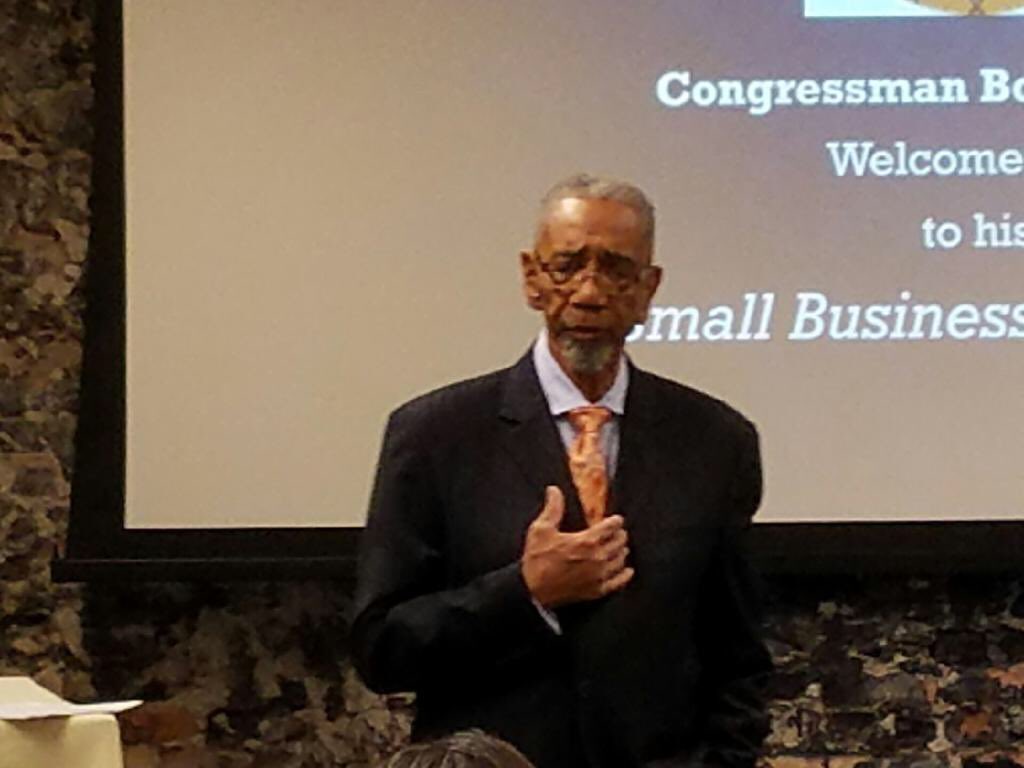 ThomasWindom's tweet photo. Small Business reception for Chicago Aviation Comm. Evans hosted by Rep. @BobbyLRushMC https://t.co/XN2U8GPMSf