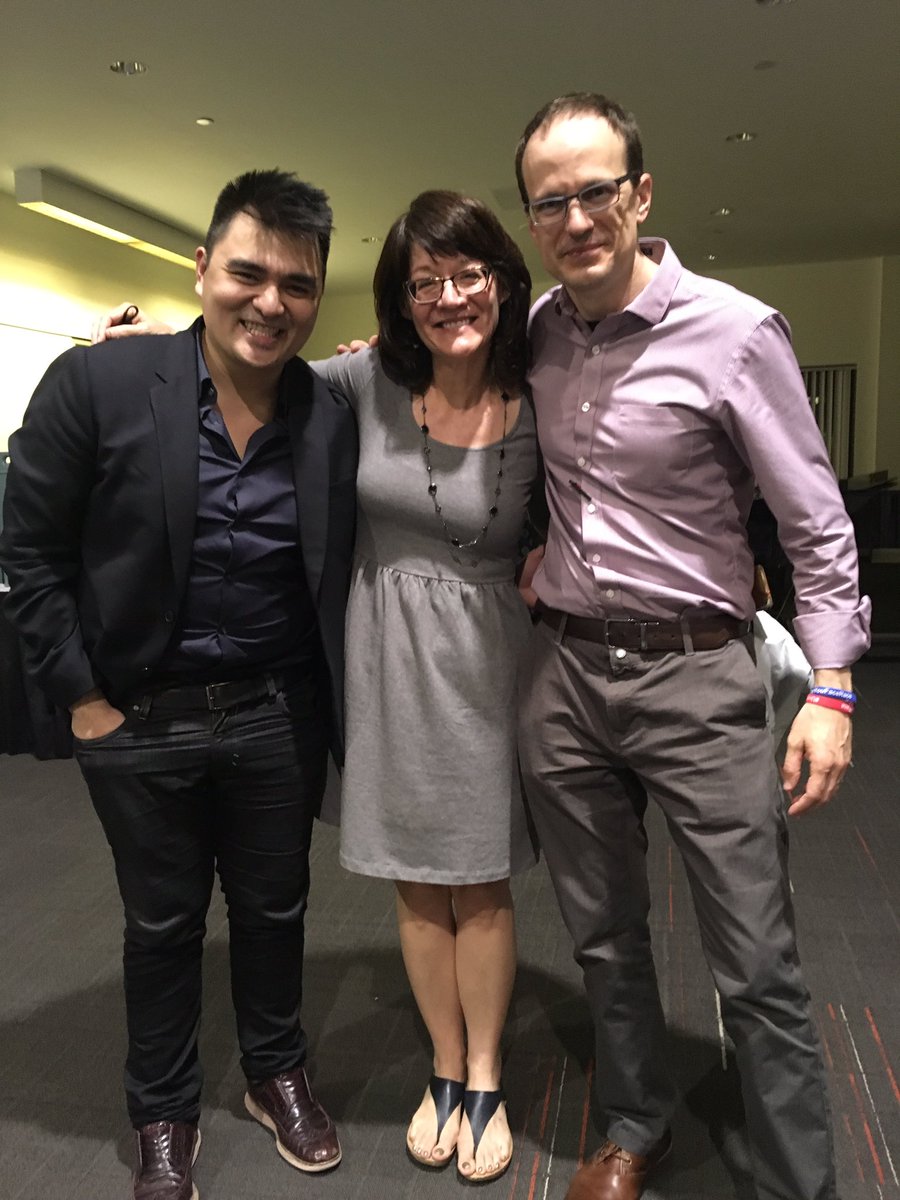 uniteiowa's tweet photo. End to an amazing evening with @joseiswriting @CSK515 @KyleMunson ! #UniteIowa #FacingRace #HowDoYouFaceRace https://t.co/cJMtzwl9pf