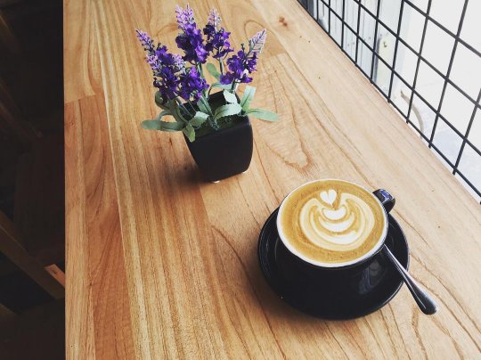 Everything gets better with coffee. happy weekend guys :) #coldnbrew #coldnbrewsolo #coffee