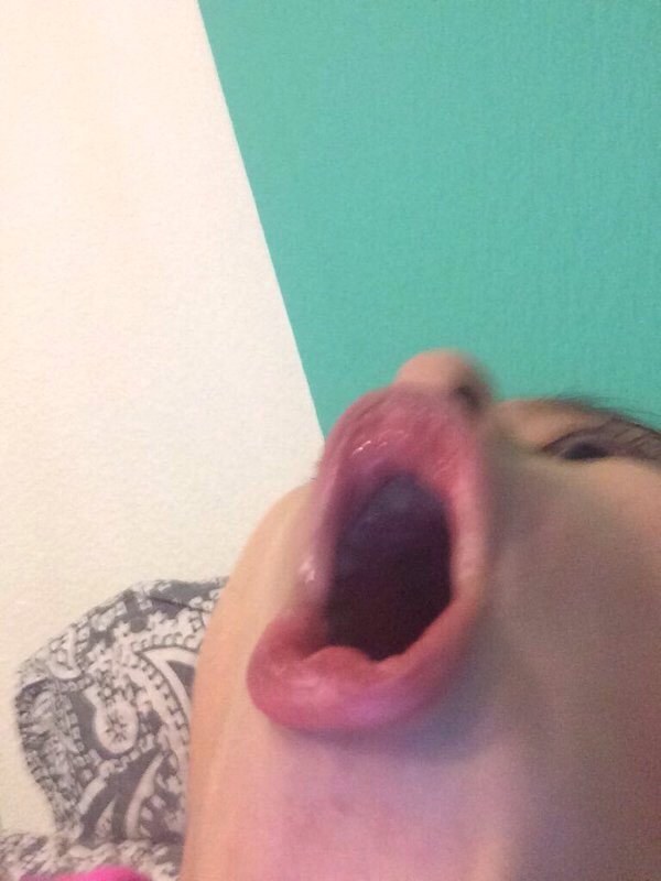 oliviaa914's tweet photo. When you forget about conjuguemos until two hours before it's due https://t.co/IcXgopX6Gy