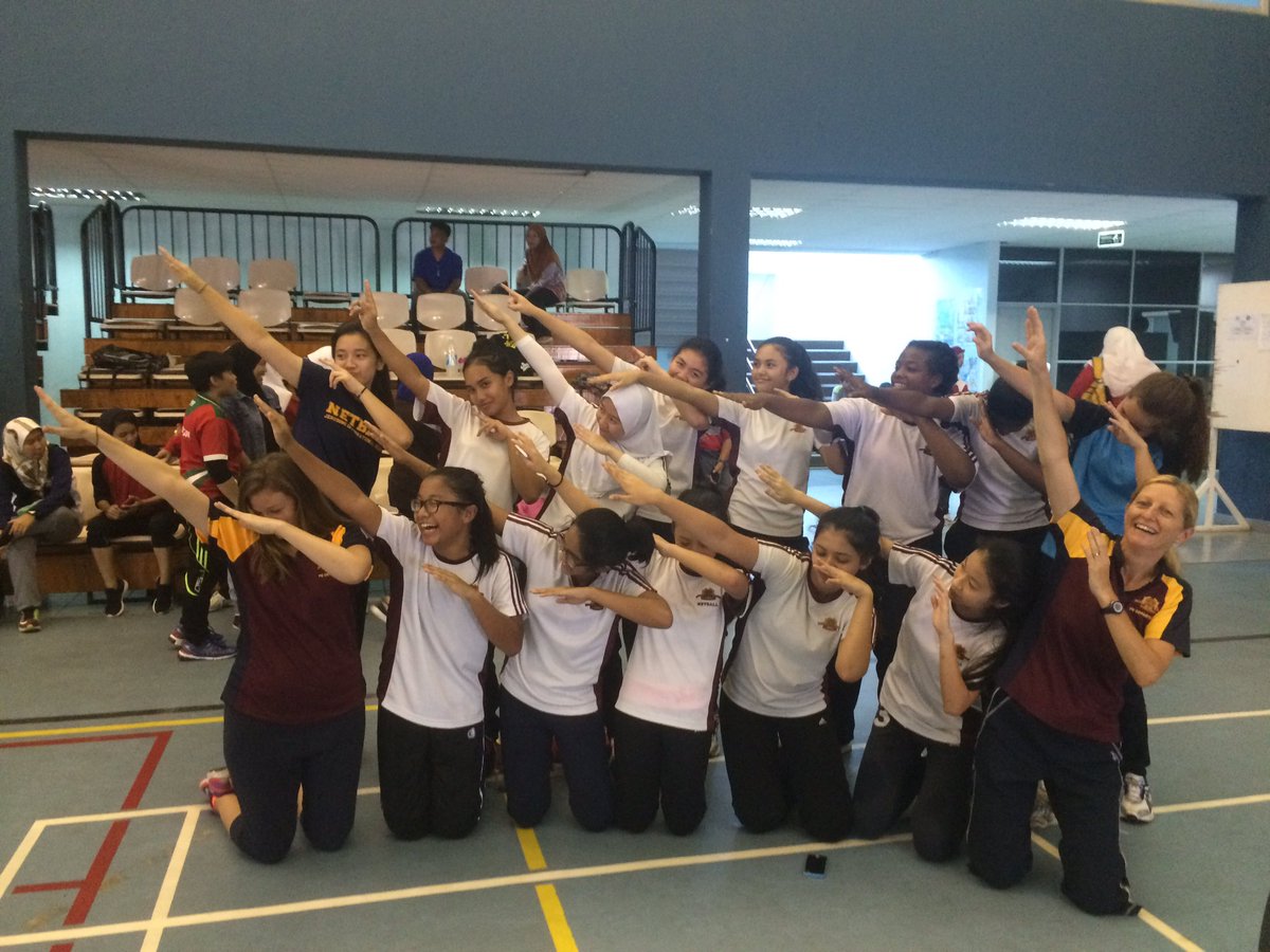 JIS_Netball's tweet photo. Amazing Win girls! JIS LIGHTNING ⚡️ About to get Medals!! https://t.co/asPgaiBfDU