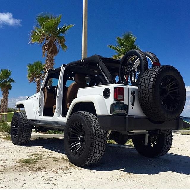 Jeep_Life's tweet image. Life's better with no doors. 😍😍