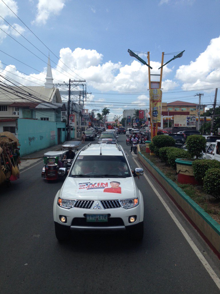 WinGatchalian74's tweet photo. Tanauan #Batangas na po tayo #WinGatchaliansaSenado #Win17 https://t.co/CZljGfDzbl
