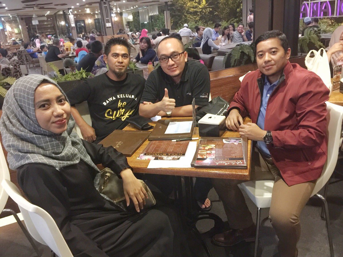 IndraKuusuma's tweet photo. Sharing Bisnis, Branding, Pajak, Management, Politik, Pertanahan, Menempa mental dan skill menjadi lebih baik lagi 💪 https://t.co/PYUGhFlEN5