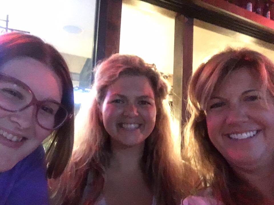 beejoy9's tweet photo. @emilarius, "I added your mom to Facebook....... Holy shit good thing I didn't drive home" 😂 #drunkrealizations https://t.co/jbta8IBIR3