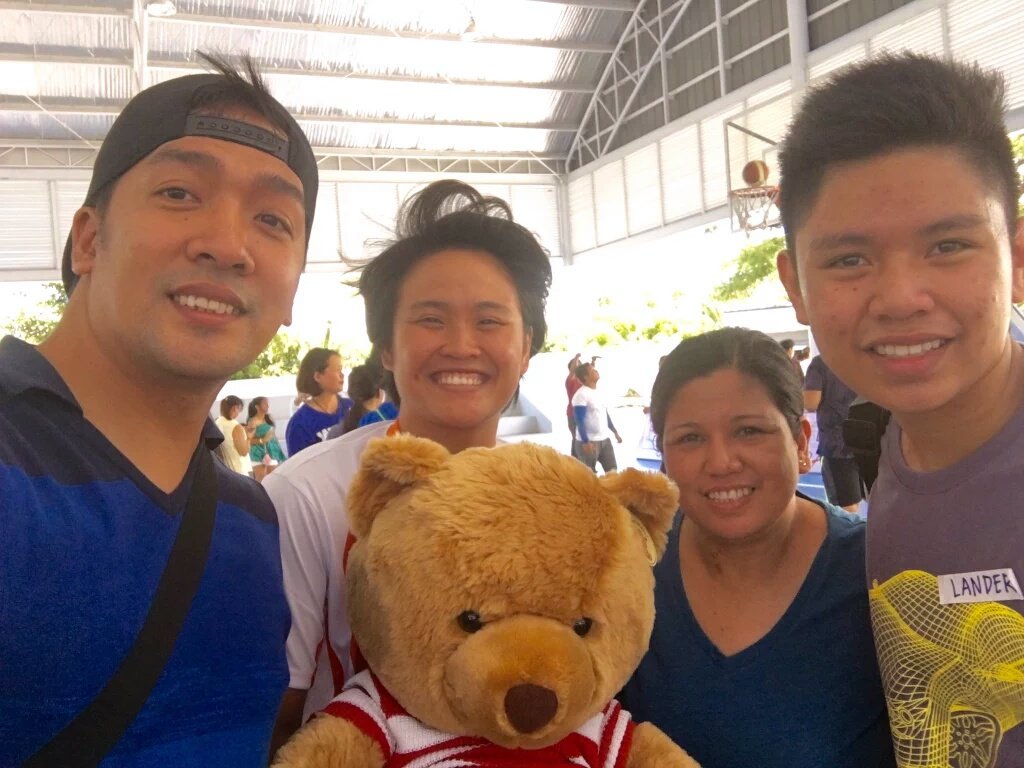 g_lizada's tweet photo. @etchel05 stay humble sissy i will watch all your games promise...... https://t.co/4rjw2c2Jjd