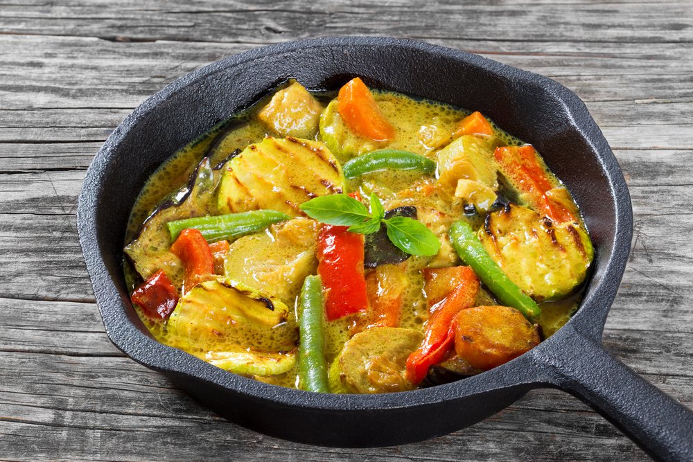 recipe_this's tweet photo. #repost - This quick #Thai #vegetable #broth is one of my favourite meals ever: https://t.co/USILEWagg0 Please #RT https://t.co/gFn6px6ut3