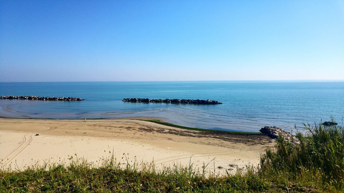 manueladeusanio's tweet photo. La #bellezza del #mare sta nell'assenza dei limiti!🌊#Italy #Ortona #Abruzzo @YourAbruzzo @paesaggiabruzzo #SeaWorld https://t.co/CEqibjTQzt