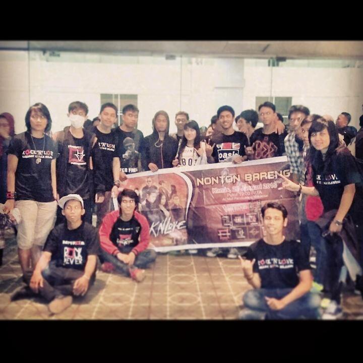 Nobar with @KK_Enrekang1 <a href="/KK_Makassar/">Kerabat Makassar</a> <a href="/KerabatKendari/">KerabatKotak_Kendari</a> <a href="/KK_Sidrap/">Kerabat Kotak Sidrap</a> <a href="/KKTakalar/">KerabatKOTAK Takalar</a> @KK_GOWA <a href="/KK_Mamuju/">kerabatkotak_mamuju</a> @KK_Parepare