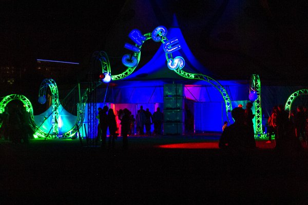 BenvAZA's tweet image. I saw Opening Night of #AussieCircus in Sandton last night. Awesome show !!!
#Johannesburg