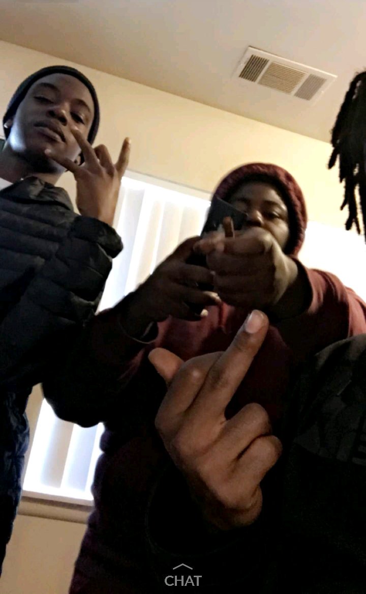 SlapHard's tweet photo. Happy Birthday too my brother LBreezo I love you bro 💯 #Slaphard #FreeDubb  @RealRobertDrake https://t.co/LkLW7fE7eK