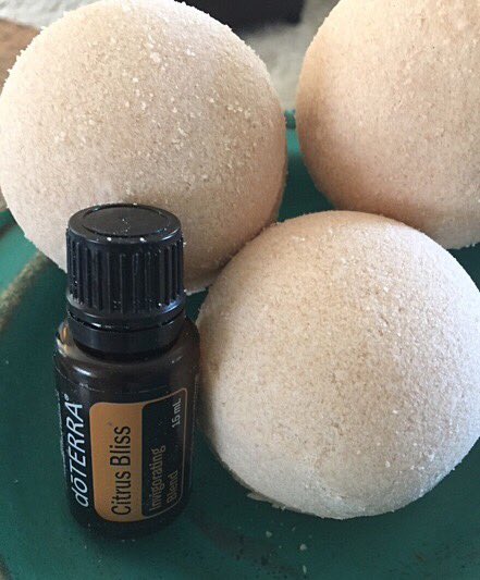 OrganicBabyWear's tweet photo. Citrus Bliss Bath Bombs. The perfect blend of Shea butter &amp; essential oils leaving you refreshed &amp; silky smooth. 🍊🍋💕 https://t.co/U9C2ZWrAW0