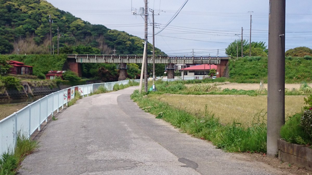 アストラル だがしかし舞台探訪なう 竹岡でのカット撮影が一通り終わったので今から勝山へ向かいます だがしかし