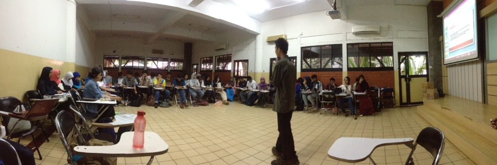 RuPinKSEUI's tweet photo. Sedang berlangsung acara motivation training RuPin KSEUI batch6 https://t.co/wxaRbB26Un