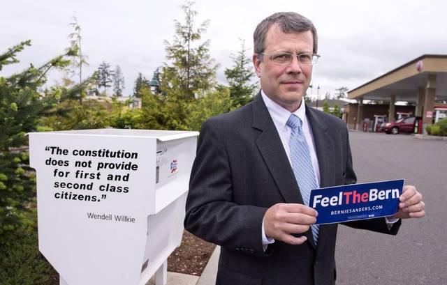 relombardo3's tweet photo. RT Gig Harbor WA Attorney Wants Superdelegates 2 Feel Financial Pain If They Support Hillary
https://t.co/mir4HhX5kF https://t.co/cug4ALHeGt