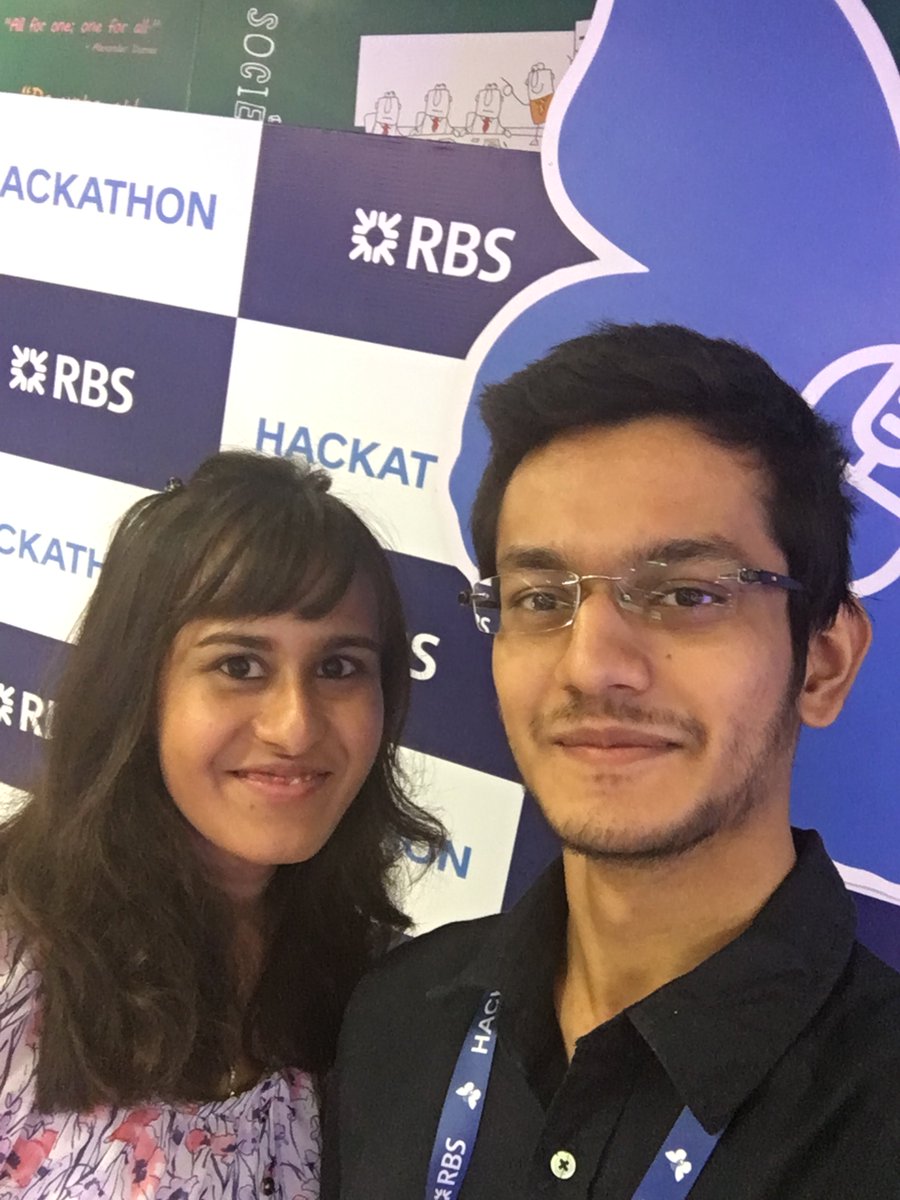 AuditBanshee's tweet photo. Selfied at #gurgaonhackathon #BankofAPIs https://t.co/3tdL3auwle