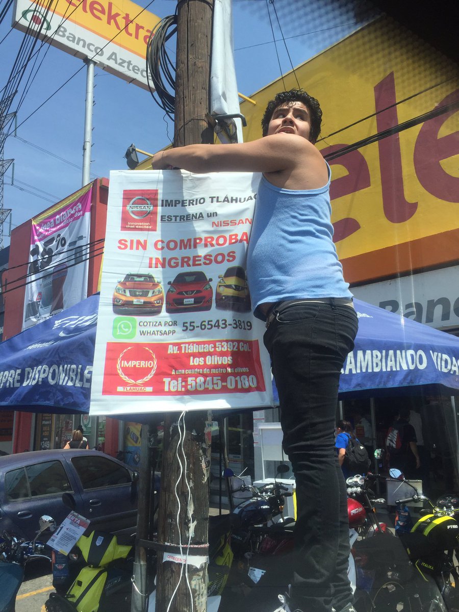 cemsaeventos's tweet photo. Colocación de gallardetes en Ermita Iztapalapa de @Nissan_mx https://t.co/EDQrBRtpoi