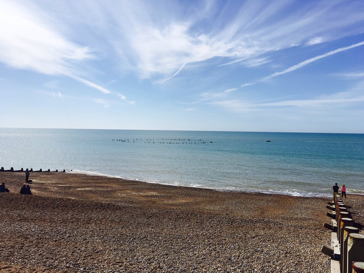 sassafit's tweet photo. Beach training at its best ..#brighton #beach #personaltrainer #sassafit #ilovebrighton #sun https://t.co/UrqO4aAX42