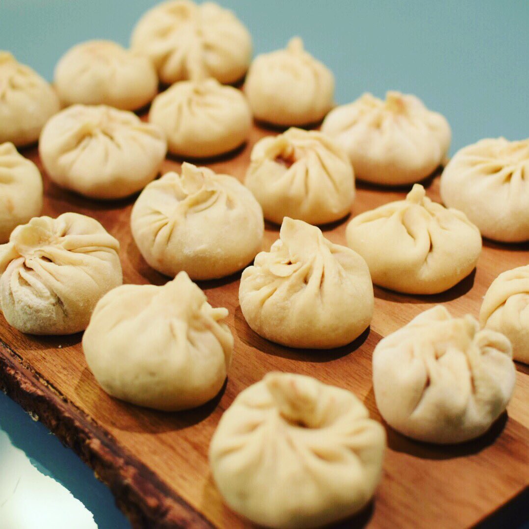 BuntasticLondon's tweet photo. #London we've missed you! Can't wait to see be back @DruidSt next Saturday! #streetfood #delicious #china #foodie https://t.co/lNMUnZaNki