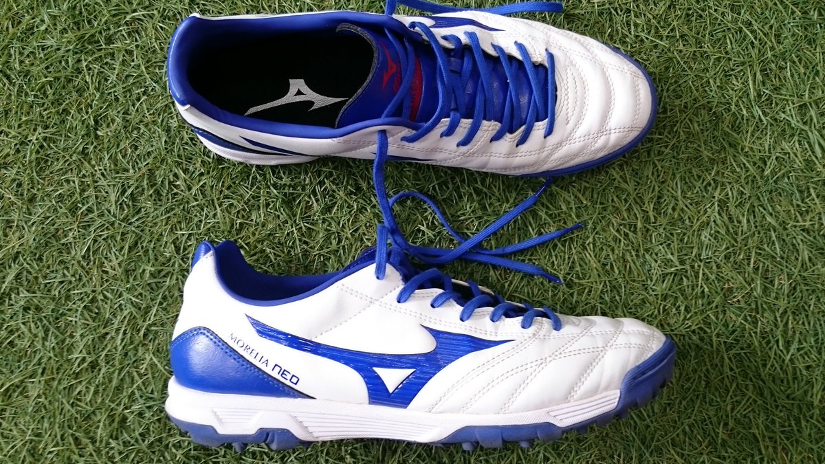 ウシダスポーツkawaguchi En Twitter ミズノ海外モデルにはモレリアネオtfなるものも存在します 出来れば日本だけないモデル はやめてほしいな 日本のメーカーだから日本ありきでお願いします 海外限定って ねぇミズノさん ミズノ サッカー