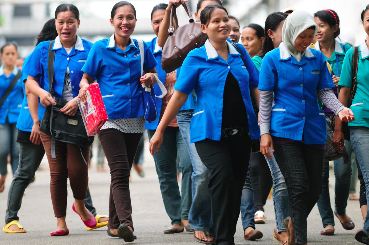 manuelimson's tweet photo. #Thailand news: Thai Union eliminates worker recruitment fees #MigrantWorkers https://t.co/uiSmWSc3VC https://t.co/dPBRGCmzMI