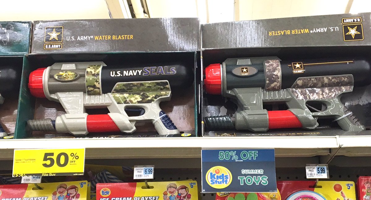 MurphyBeagle's tweet photo. @ZombieSquadHQ Should I go Army or Navy for vanquishing zombies? #ZSFQ #choice https://t.co/YCjfXlY8y9