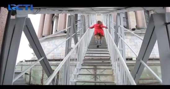 sempat tertinggal di awal Della akhirnya mencapai tempat tujuan pertama kali #PemburuMimpiFinal