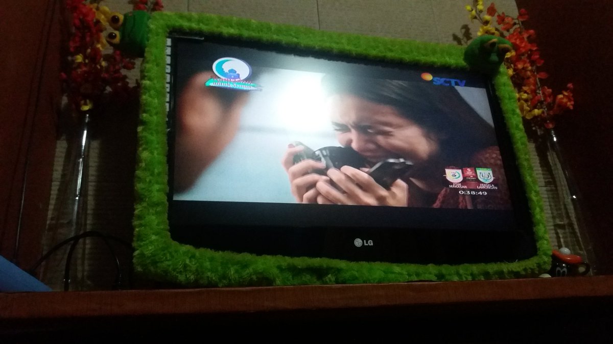 an_diEnzt's tweet photo. Anfal nangis nya ya allah @michelleziu 
Yang nonton nangisnya kaya kamu gitu #magichour @MagicHourID https://t.co/vSuJmazXEg