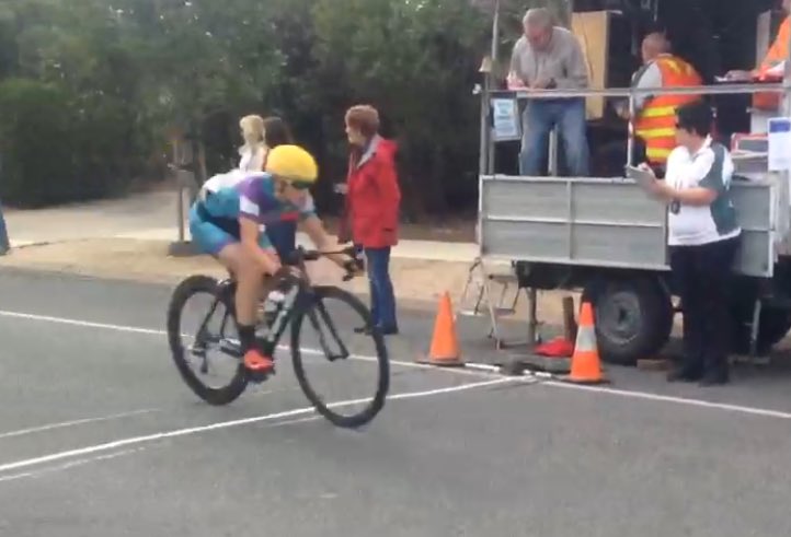Barker_Lucy's tweet photo. Stoked with 3rd after disappointing #mvt16, congrats @SASI_Cycling for win & fastest #MilangClassic #yellowjonnyclub https://t.co/An3FK0Obws