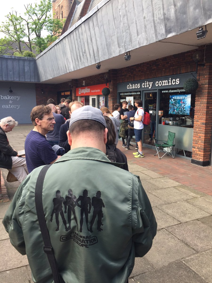 AQuartzGaze's tweet image. || Free comic book day 😁
    Let's goooooo