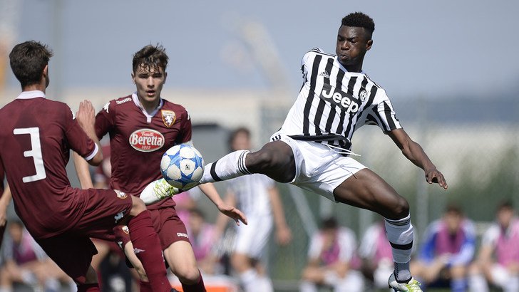 forzalajuve2016's tweet photo. Juventus, Kean subito a segno con l'Italia - Tuttosport https://t.co/4n8uFnjk5c | https://t.co/Bs16Ntv62o https://t.co/LjbyX3XIH8