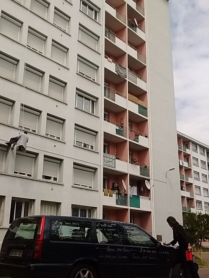 AileJDJ's tweet photo. #bordumonde  @villeurbanne @maisondeladanse https://t.co/UpNkWFYOW6