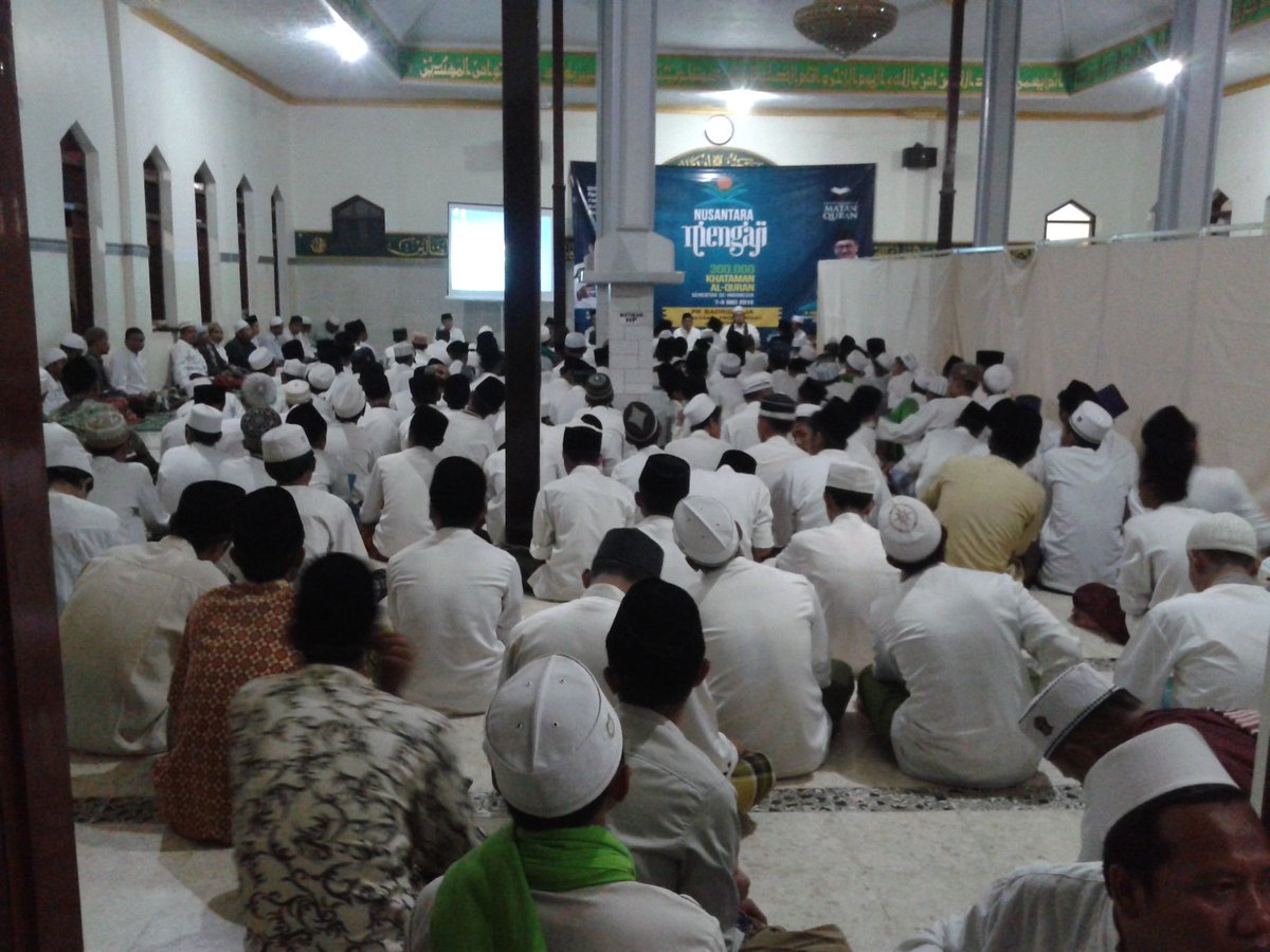 Nusantara Mengaji di Kab. Probolinggo
@kabarPKBjatim @BeritaPKB <a href="/cakiminpkb/">Cak Imin</a> <a href="/halimiskandarnu/">ABDUL HALIM ISKANDAR</a> <a href="/Malik_haramain1/">A M H</a>