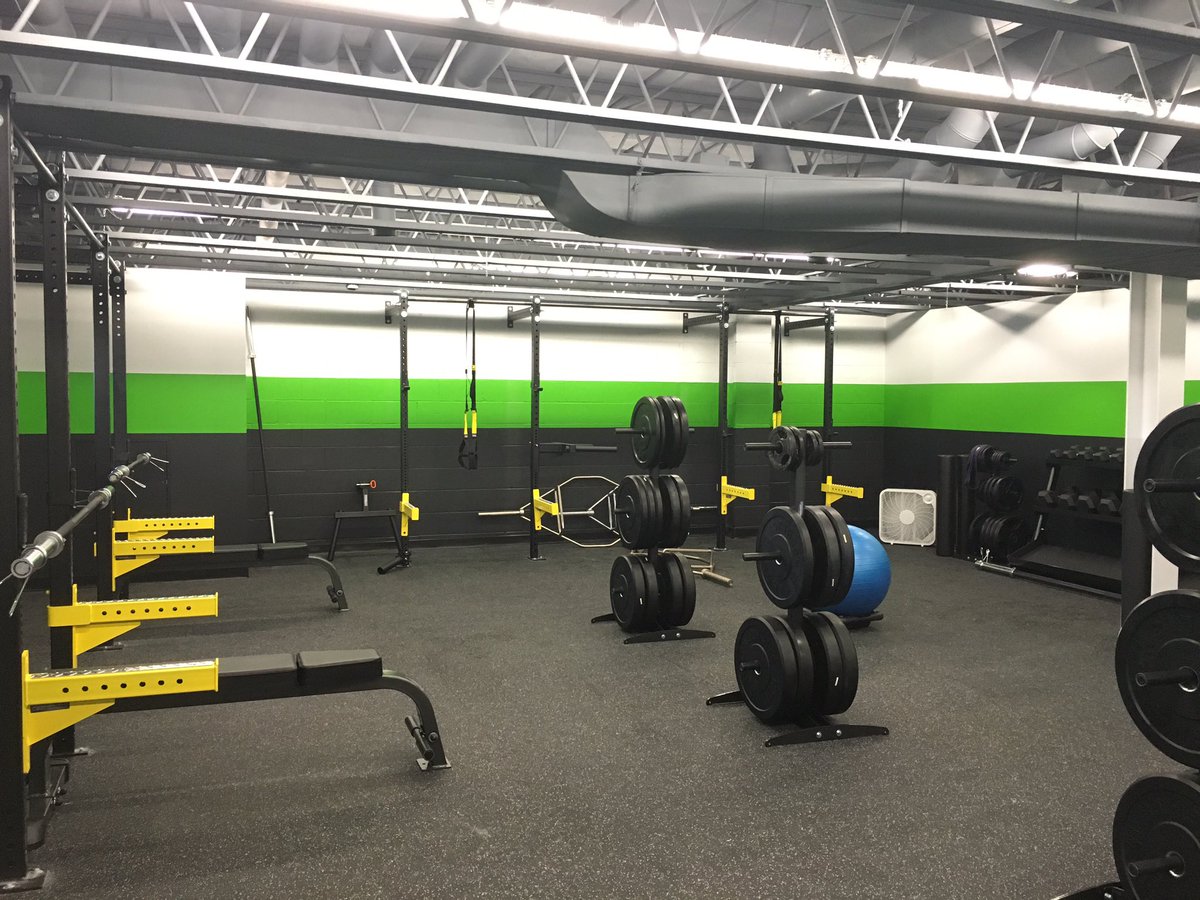 pattizeb's tweet photo. The best strength class I have ever done! @TFL_Ottawa ... #ottawafitness https://t.co/oEkQ4aw5Df