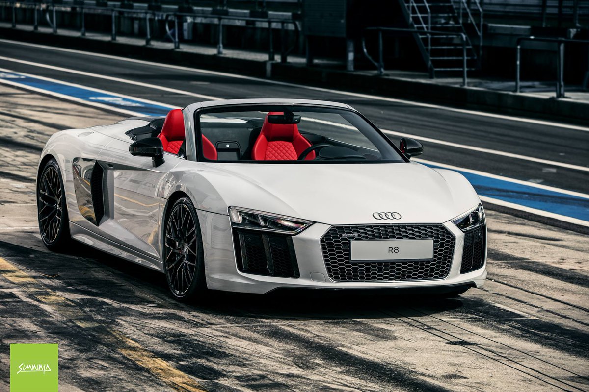AudiOfficial's tweet photo. Bright color, dark tire marks. #Audi #R8Spyder 📷 @simninja https://t.co/R6ixOlUG9G