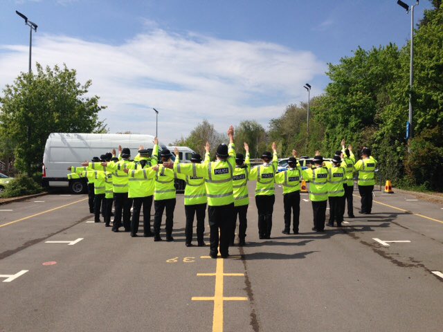 ASPSpecials's tweet photo. Class 05/15 have been practising traffic management outside in the sunshine! ☀️ #SCtraining #SCJamie https://t.co/znAcU1RbxE