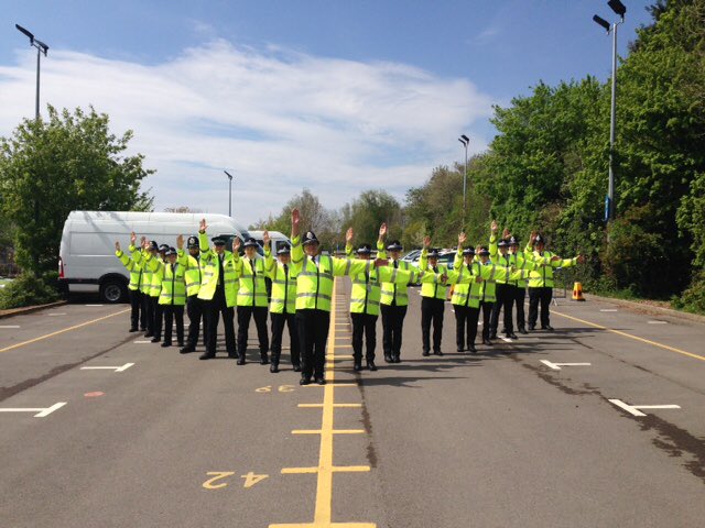 ASPSpecials's tweet photo. Class 05/15 have been practising traffic management outside in the sunshine! ☀️ #SCtraining #SCJamie https://t.co/znAcU1RbxE