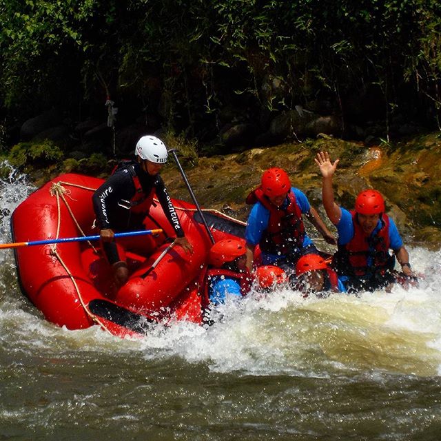 c_aventure's tweet photo. Go wet go... #rapido #big @c-aventure.com #tourism #activity https://t.co/2Y29jGBTlu https://t.co/vA80MD0BWP