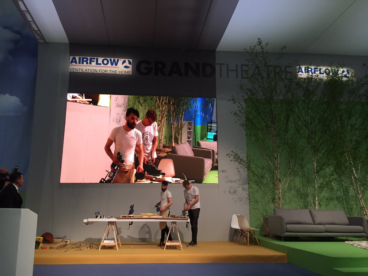 makeathingaday's tweet photo. George @TemperStudio and @BambooBicycle live making collaboration at @GDLive_UK today https://t.co/00Sk4knNxe