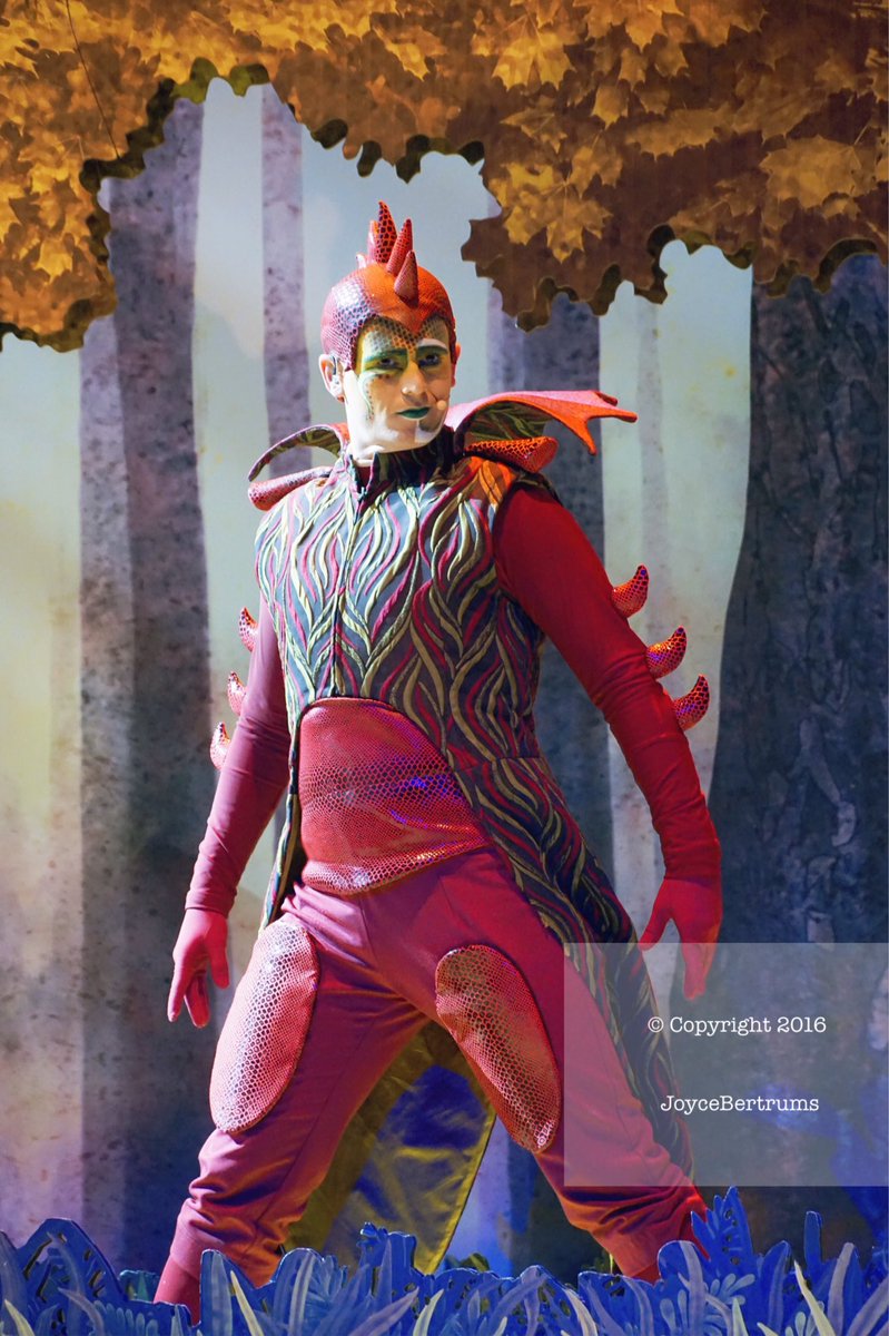 joyceadventures's tweet photo. Lezardo π the forest of Enchantment show π #disneylandparis #forestofenchantment #theforestofenchantment #lezardo https://t.co/rqf1n5b9A5