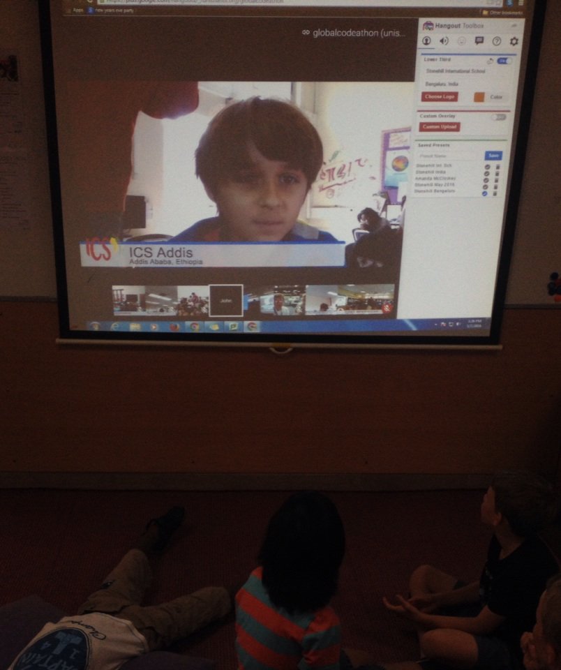 Stonehill_SIS's tweet image. Stonehill students watching an old school friend broadcasting from Ethiopia! @ronenteacher  #globalcodeathon