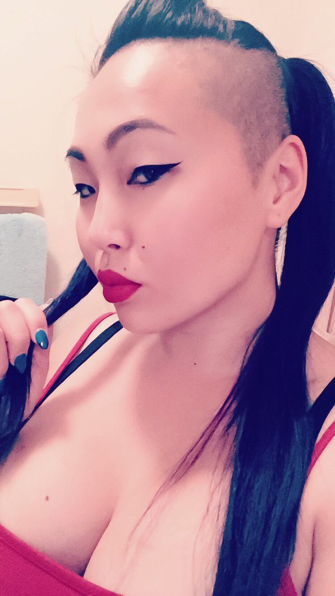 EternalAngel_'s tweet image. Pigtails and I used to be such sweet innocent friends...now they are like my personal serial killer look #NotSoSweet