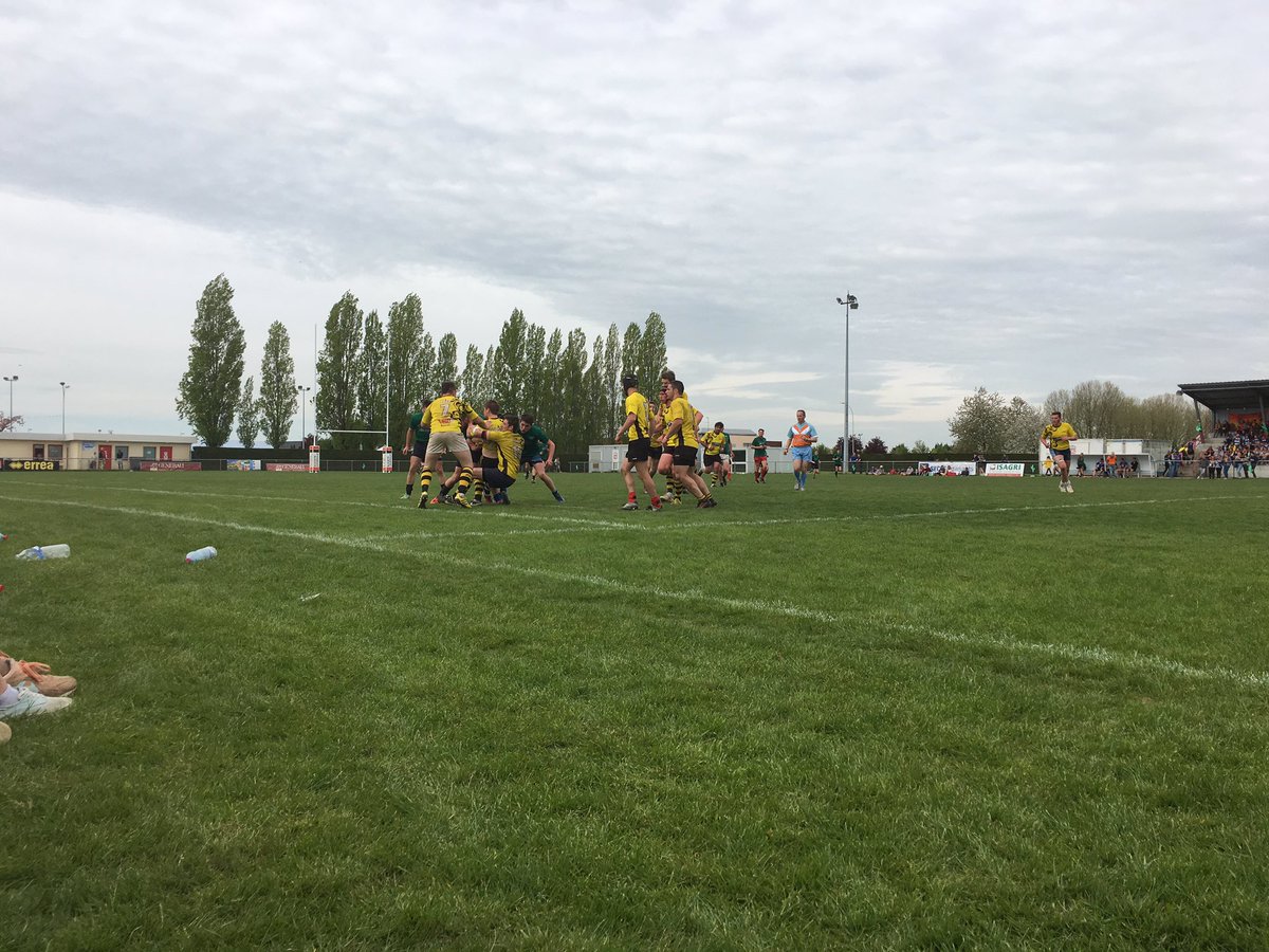 thomasprevost76's tweet photo. Allez l'ESA!!!! @Ovalieslasalle @Groupe_ESA https://t.co/mwaWhe6jzh