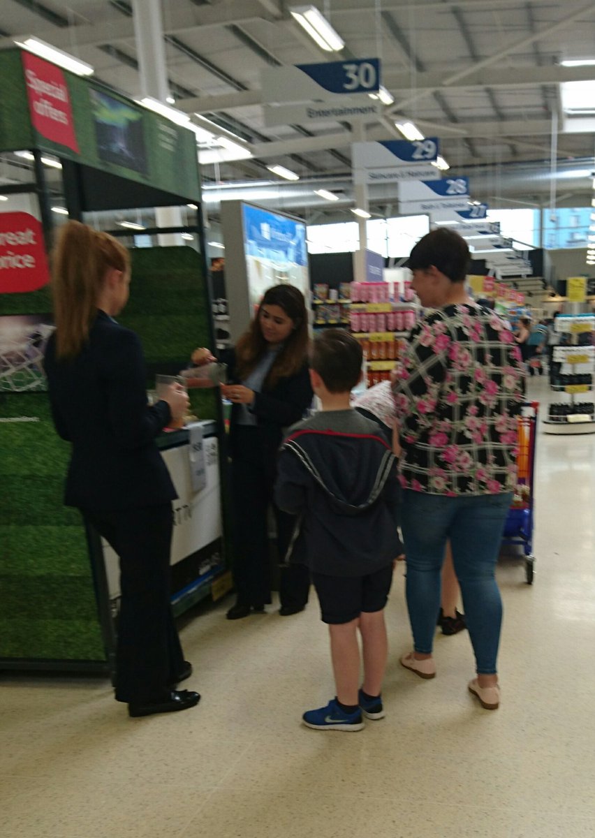 tech_tesco's tweet photo. Compliment your bbq with some smoothies this weekend. Visit Tesco Fratton for a demo from our Tech team #summer https://t.co/qtasPaDAVc